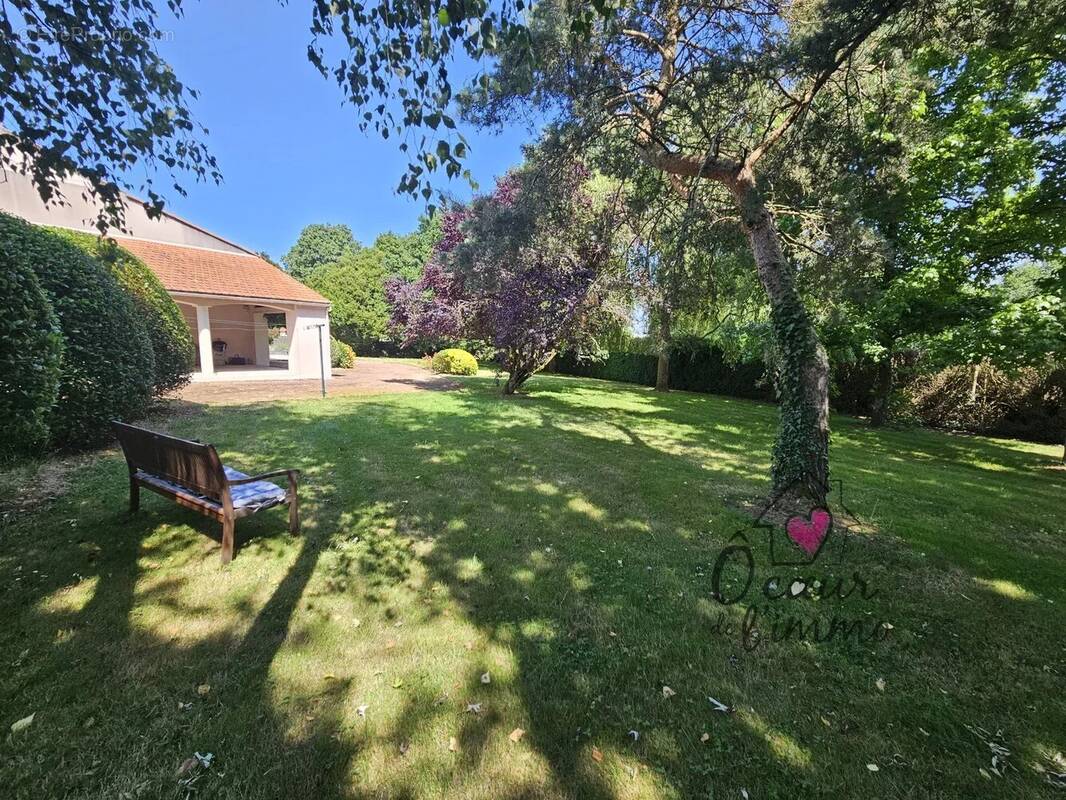 Maison à LE MAY-SUR-EVRE