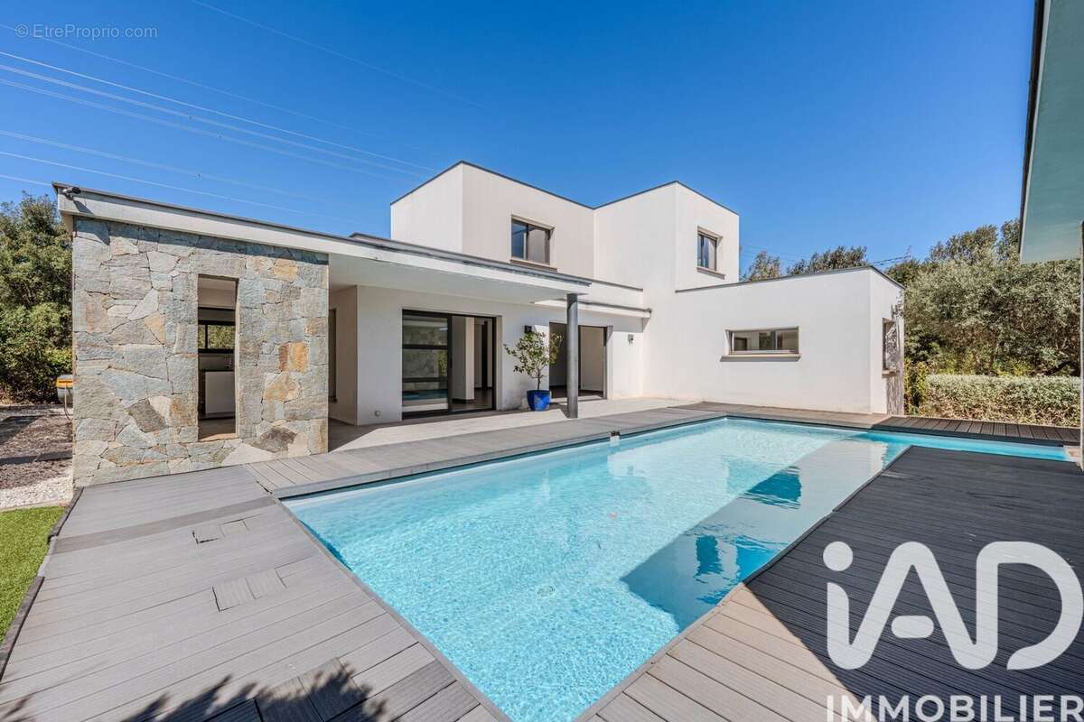 Photo 2 - Maison à SAINT-GELY-DU-FESC