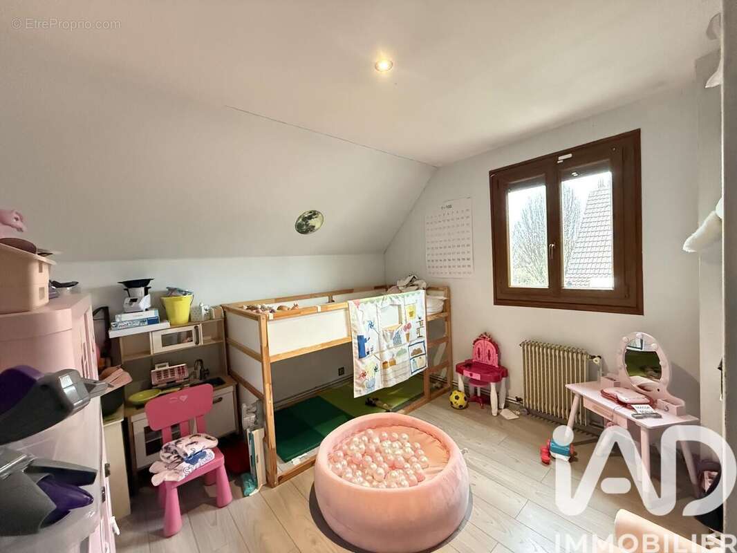 Photo 7 - Maison à SAVIGNY-LE-TEMPLE