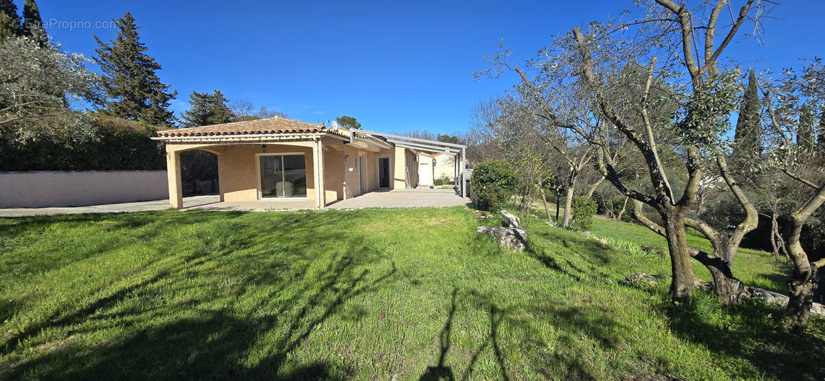 Maison à DRAGUIGNAN