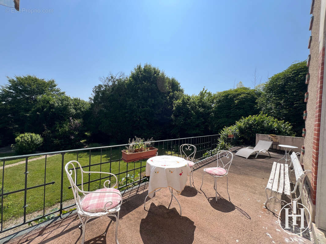 Maison à SAINT-AMAND-MONTROND