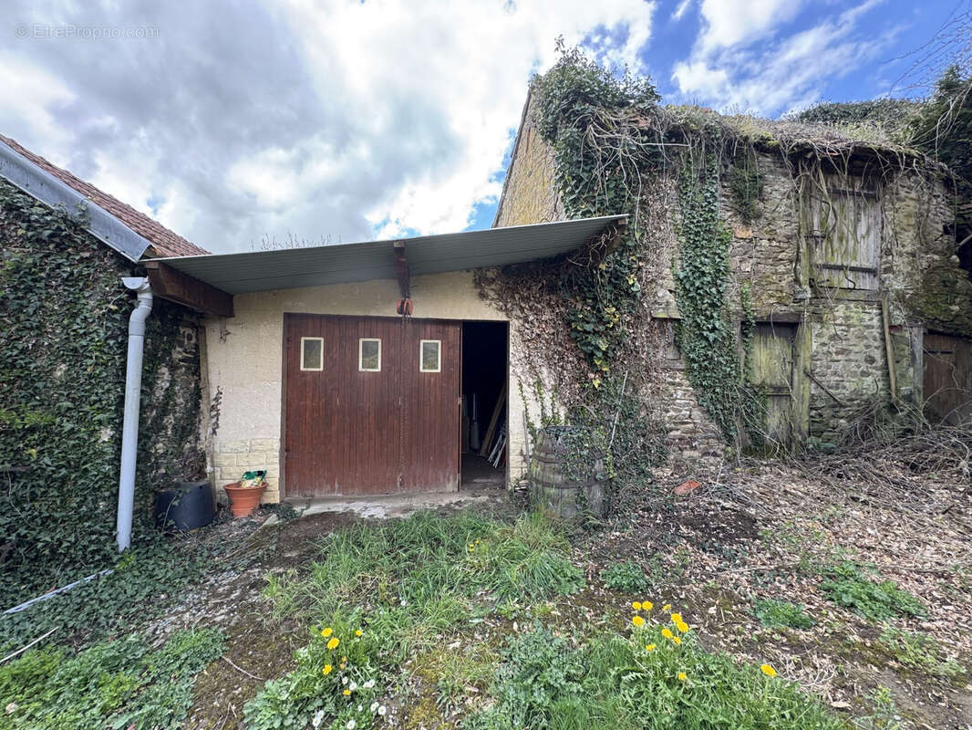 Maison à PREVERANGES