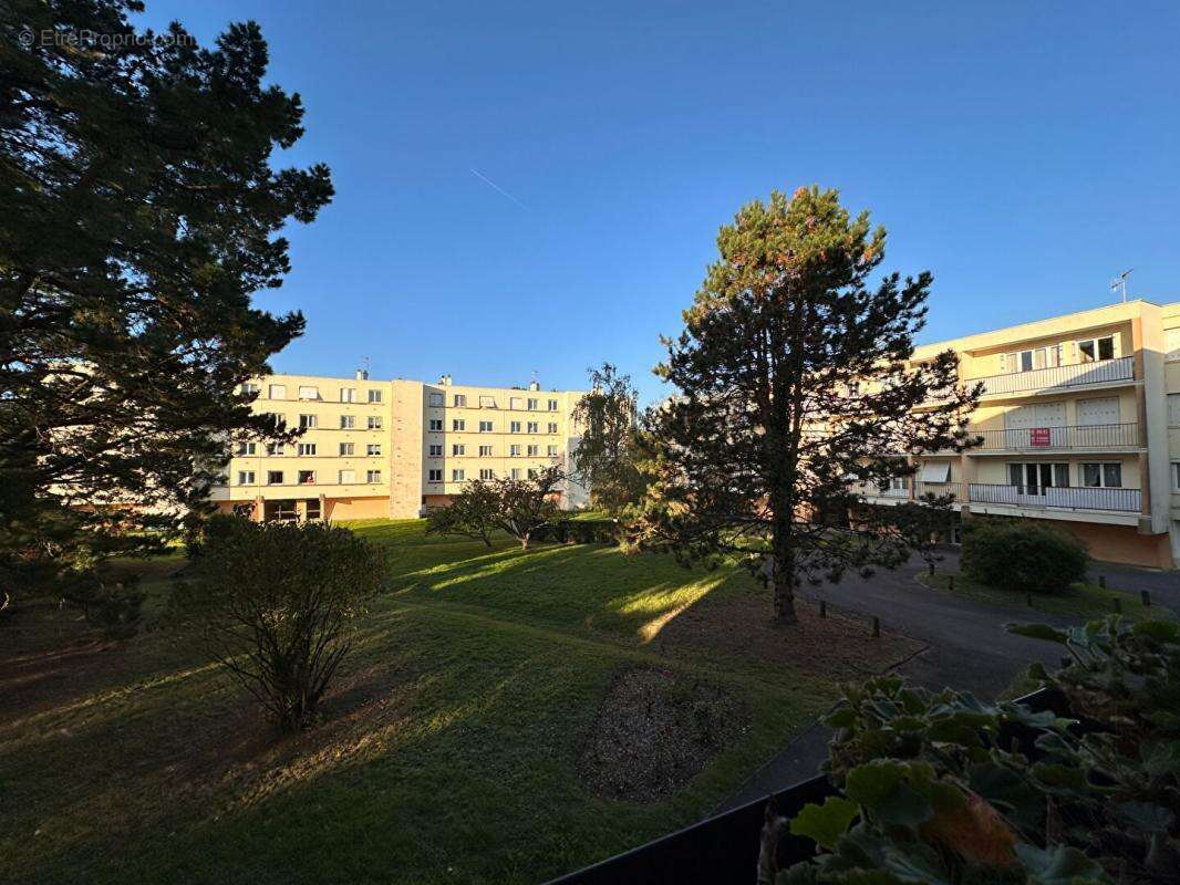 Appartement à SAINT-SEBASTIEN-SUR-LOIRE