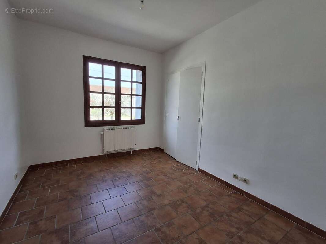 Maison à MONPAZIER