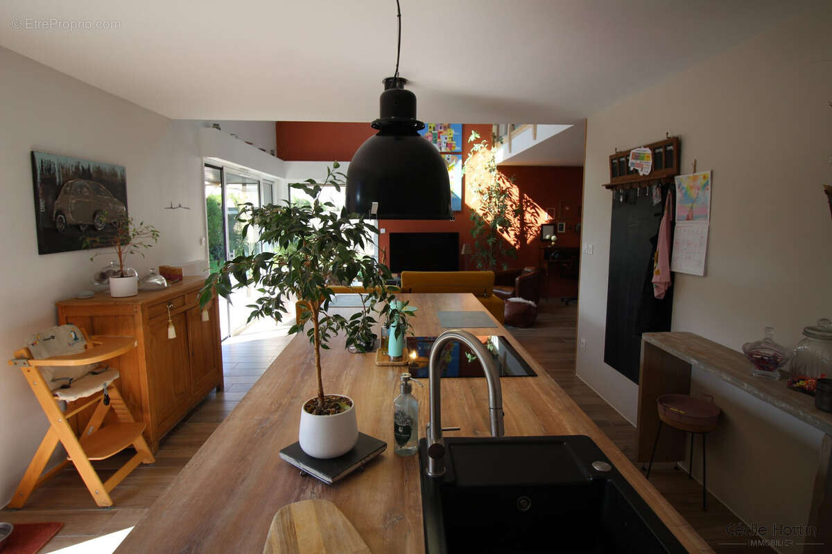 Maison à CAMPHIN-EN-CAREMBAULT