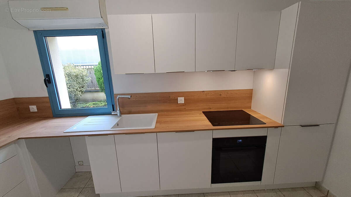 Appartement à SAINT-REMY-LES-CHEVREUSE