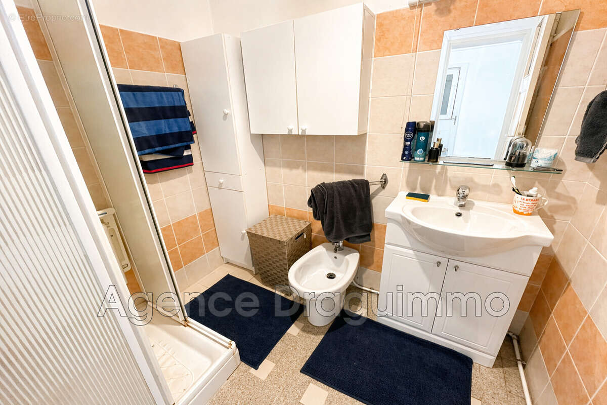 Appartement à DRAGUIGNAN
