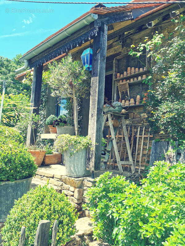 Maison à MEUZAC