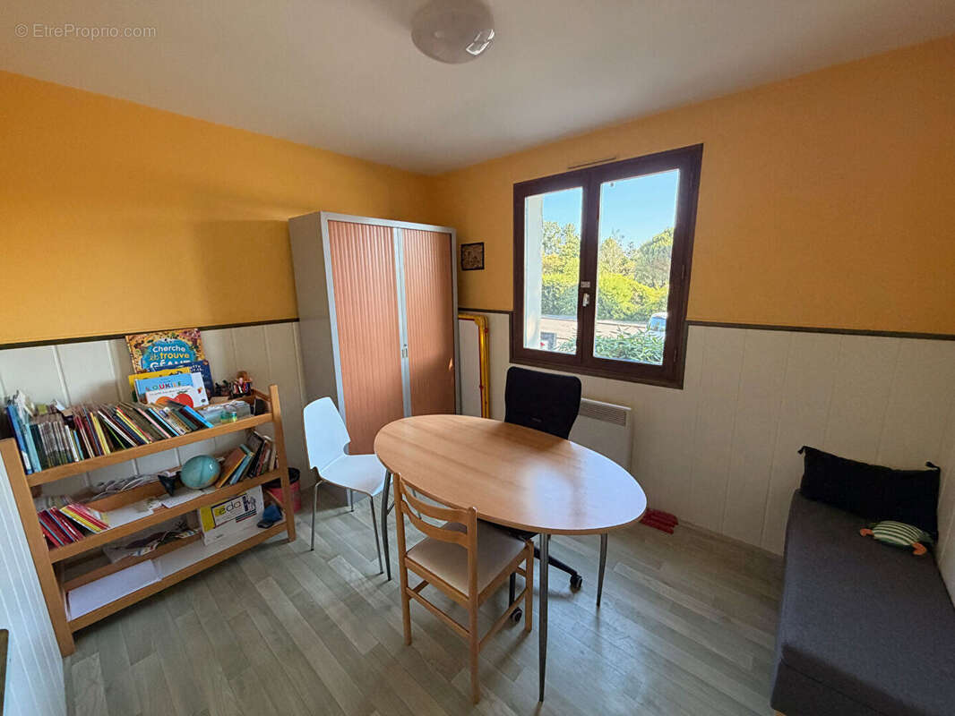Maison Montaigu plain-pied 3 chambres - photo 4