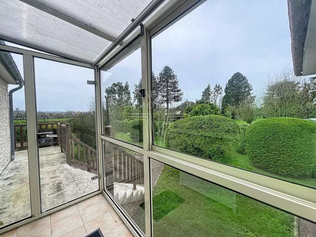 Maison à SAINT-MARTIN-AUX-CHARTRAINS