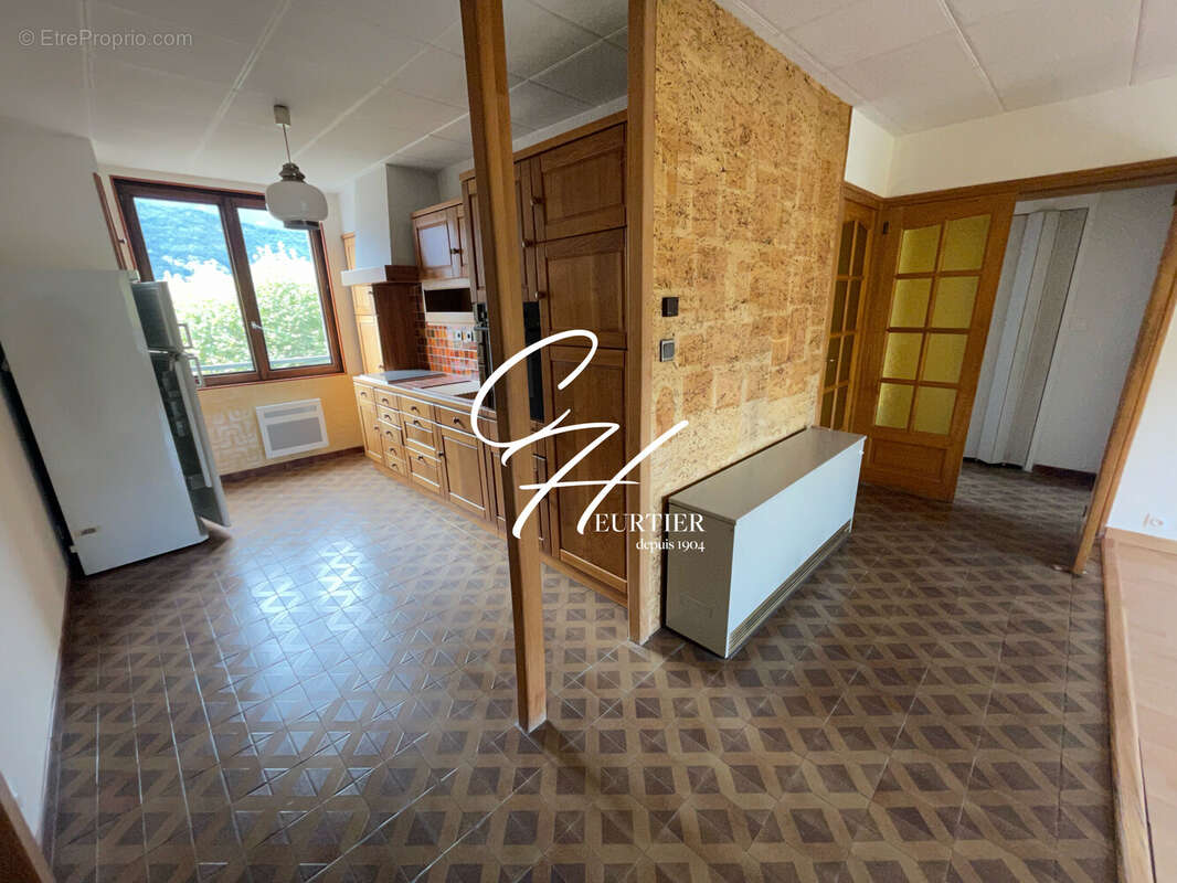 Appartement à ECHIROLLES