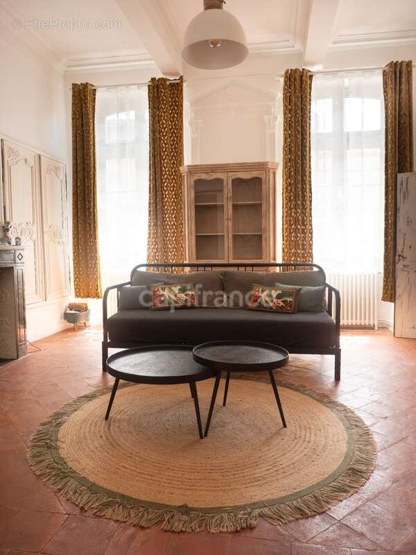 Demeure d'exception au coeur de l'ancienne rue Royale, 6 pièces, 290 m2 avec petit patio  (32) - photo 25