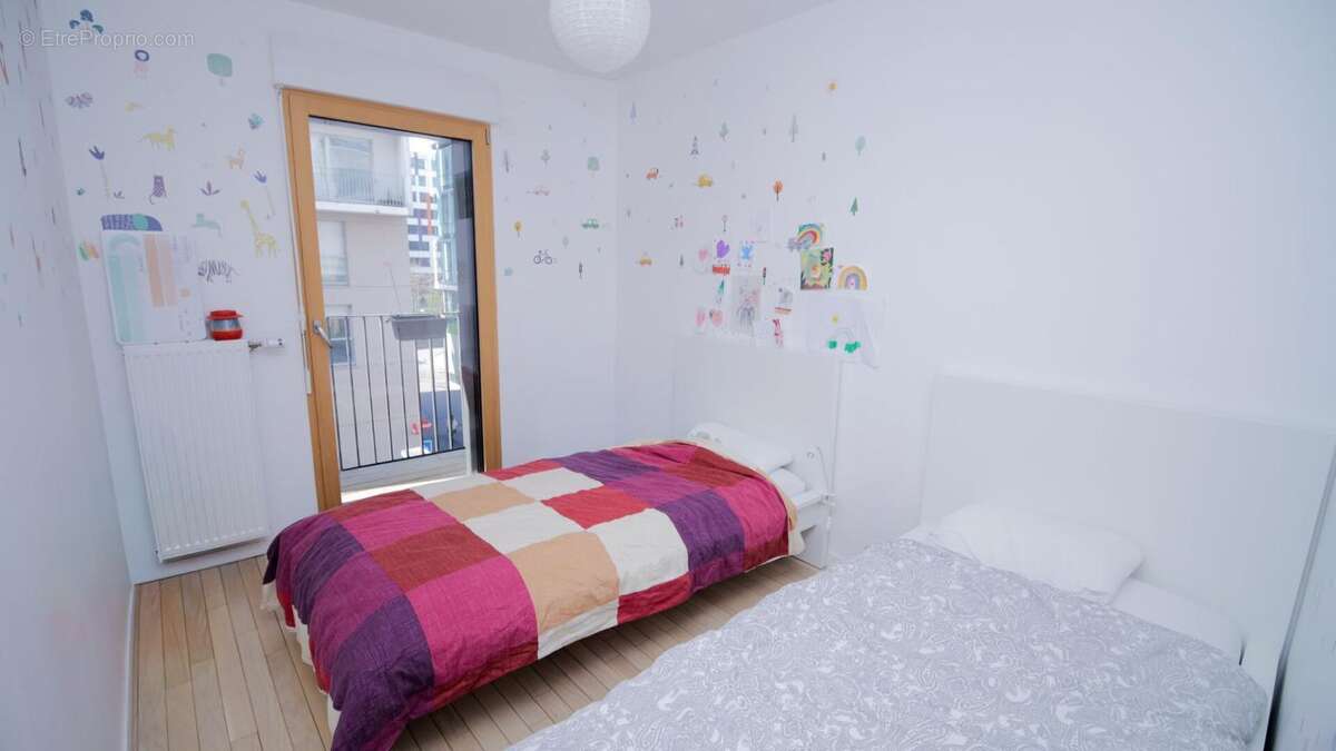 Appartement à NANTERRE