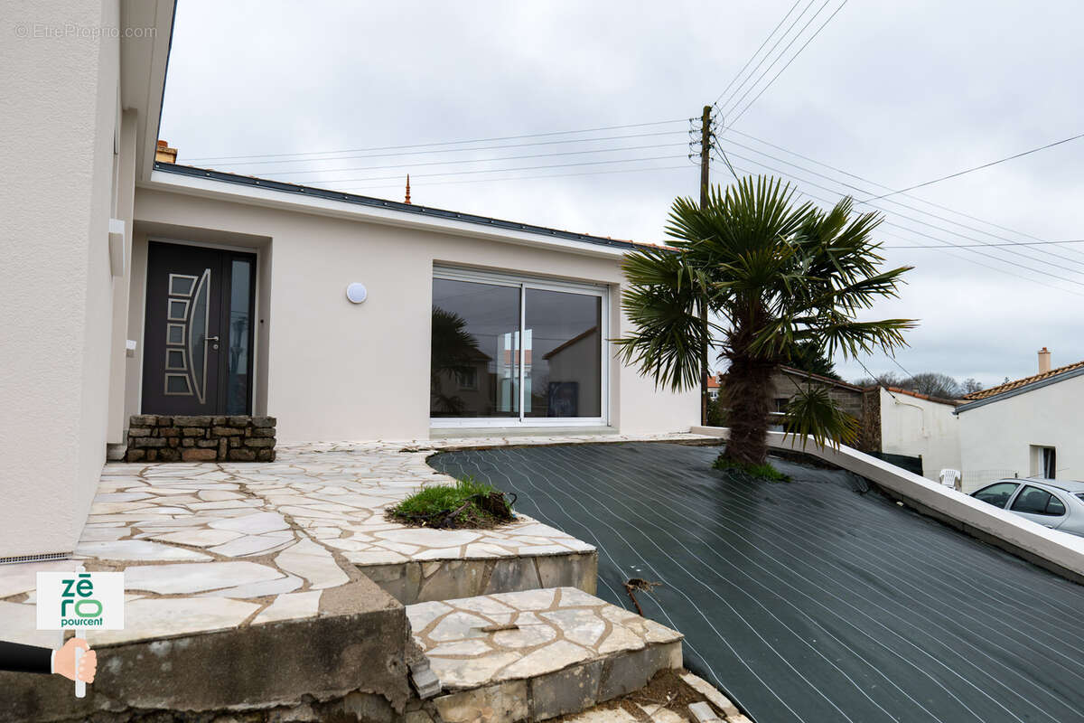 Maison à LES HERBIERS