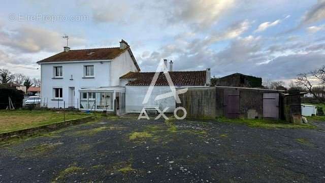 Maison à LA BRUFFIERE