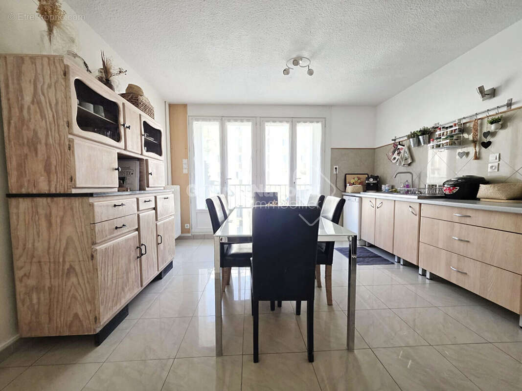 Appartement à MIRAMAS