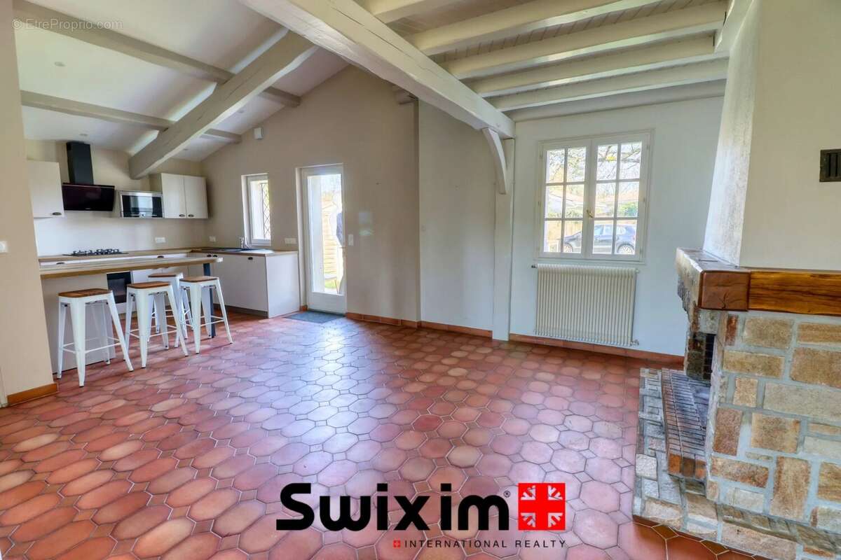 Maison à LE TAILLAN-MEDOC