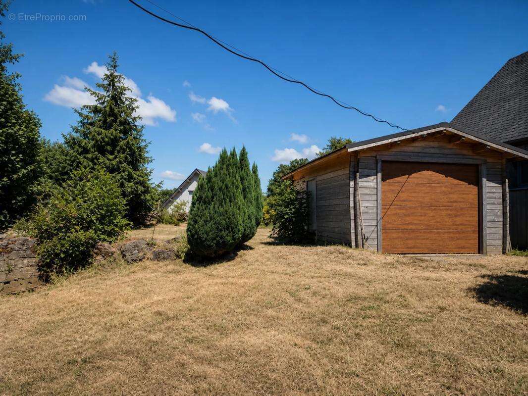 Maison 5 pièces avec jardin à Besse-et-Saint-Anastaise - photo 15