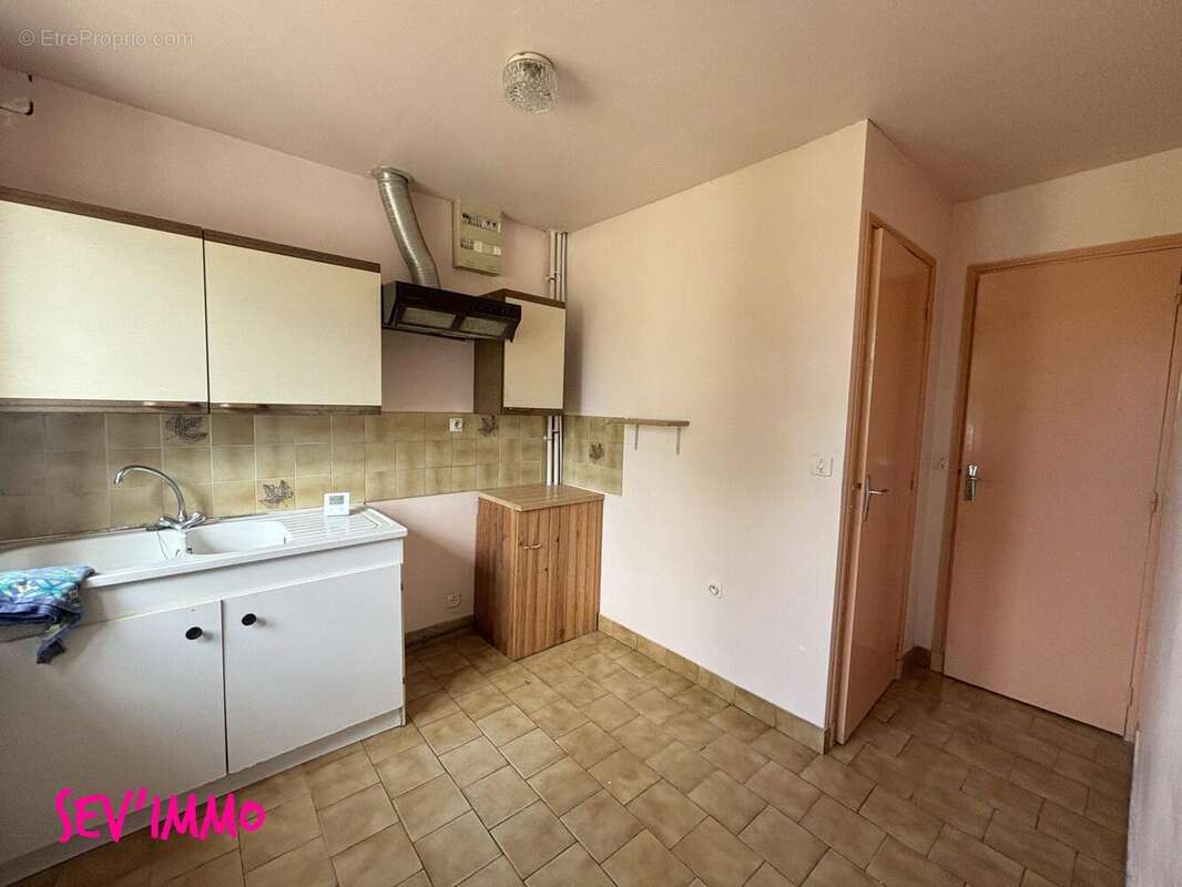 Maison à MONETAY-SUR-LOIRE