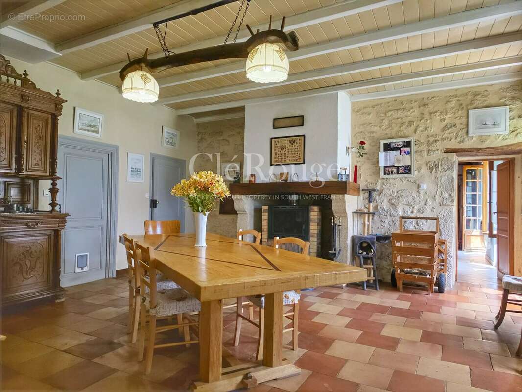 Appartement à PELLEGRUE