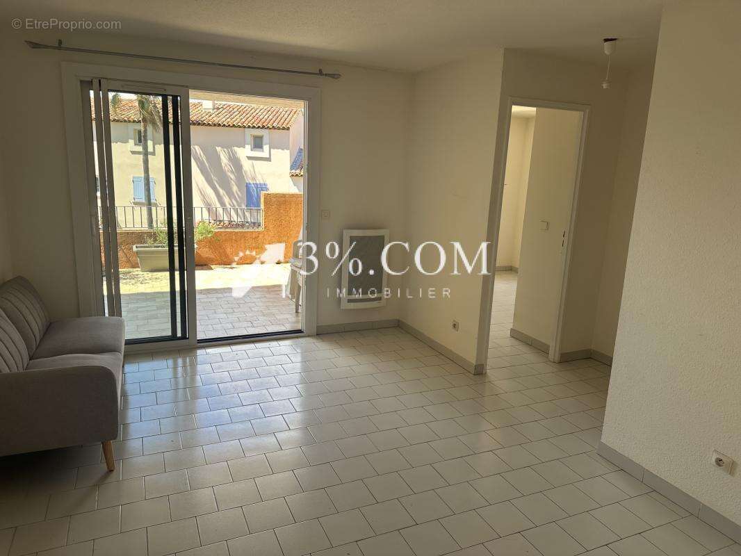 Appartement à COGOLIN