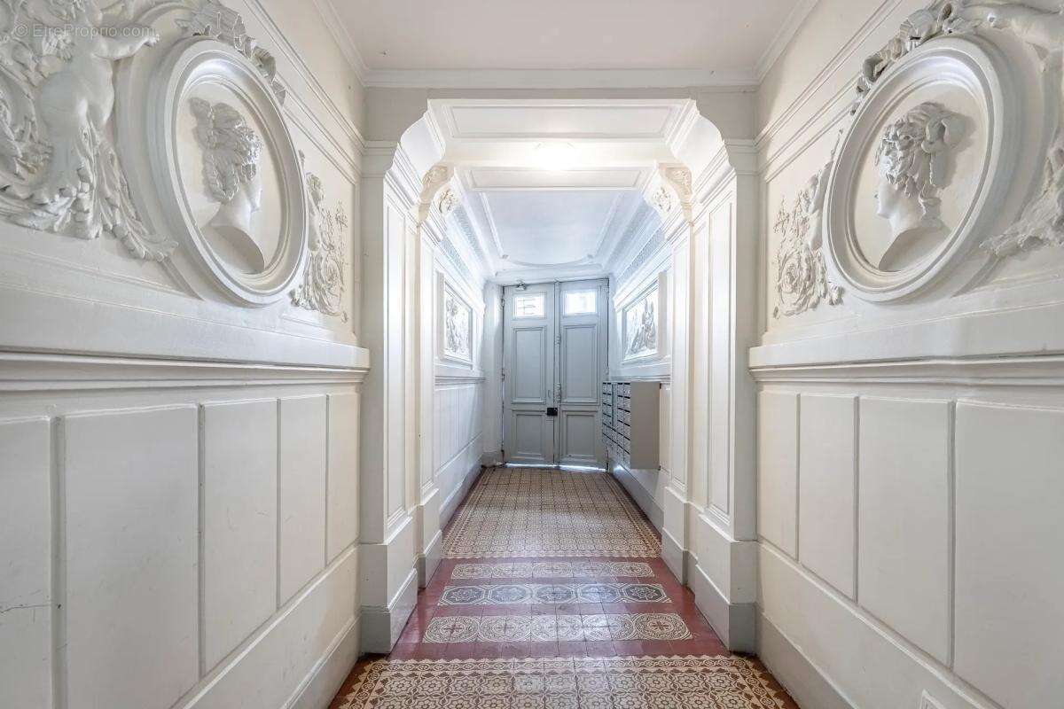 Appartement à PARIS-18E