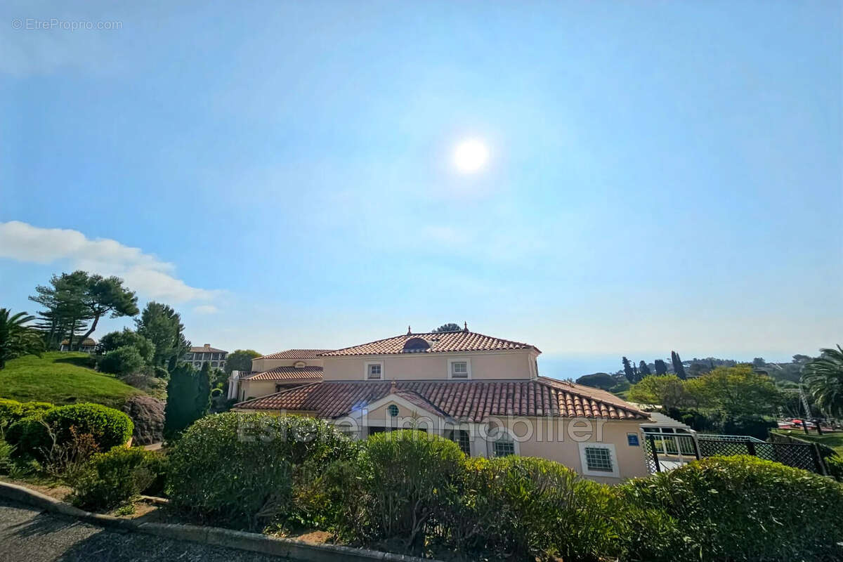 Appartement à SAINT-RAPHAEL