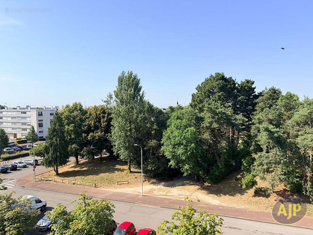 Dernier etage 3 ch st herblain - photo 12