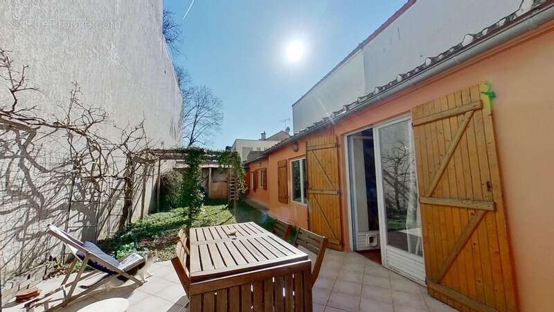 Appartement à MONTREUIL