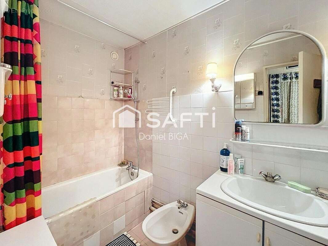 Photo 8 - Appartement à MARSEILLE-10E