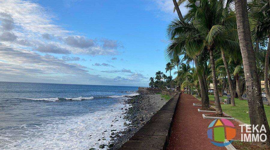 Commerce à SAINT-DENIS
