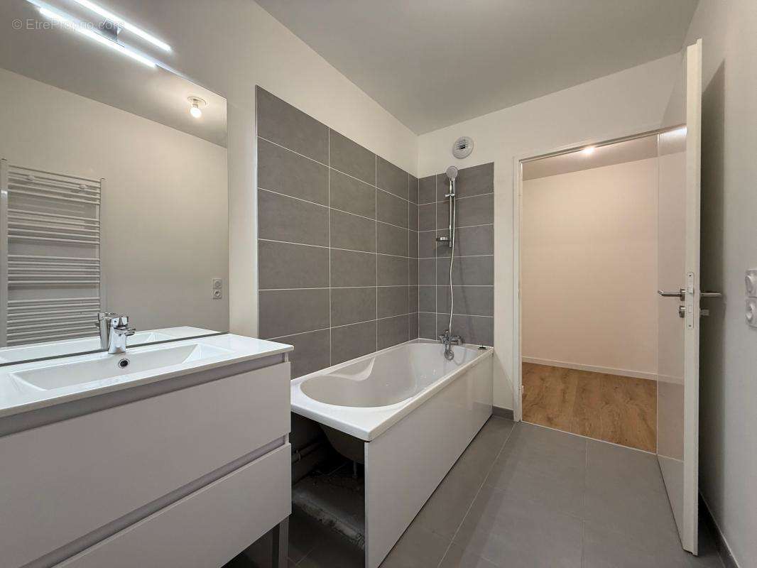 Appartement à BOISSY-SAINT-LEGER