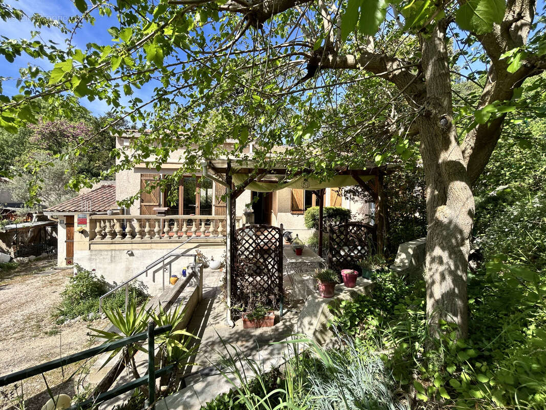 Maison à MARSEILLE-13E