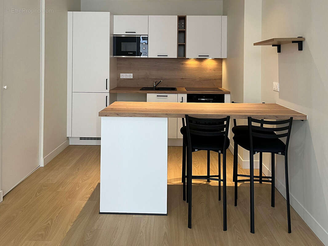 Appartement XVIe - photo 2