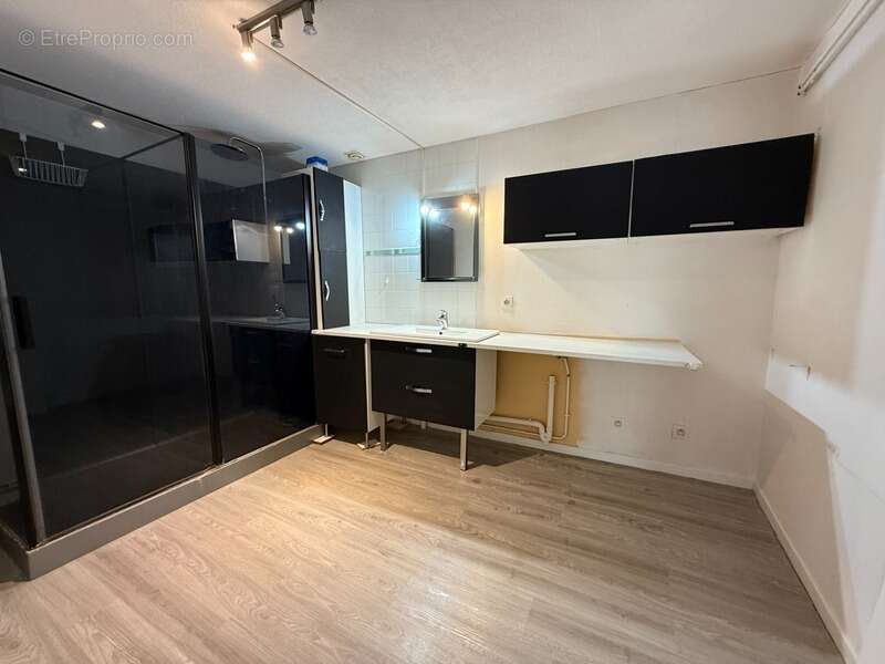 Appartement 120 m² - 2 chambres - Terrasse - Parking - Centre-ville Gray - photo 8