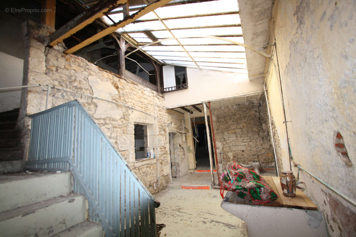 Maison à LA CHARITE-SUR-LOIRE