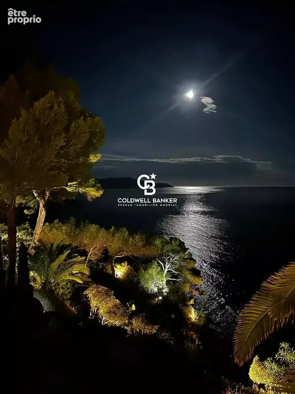 Villa pieds dans l'eau – Gigaro, La Croix-Valmer - photo 2