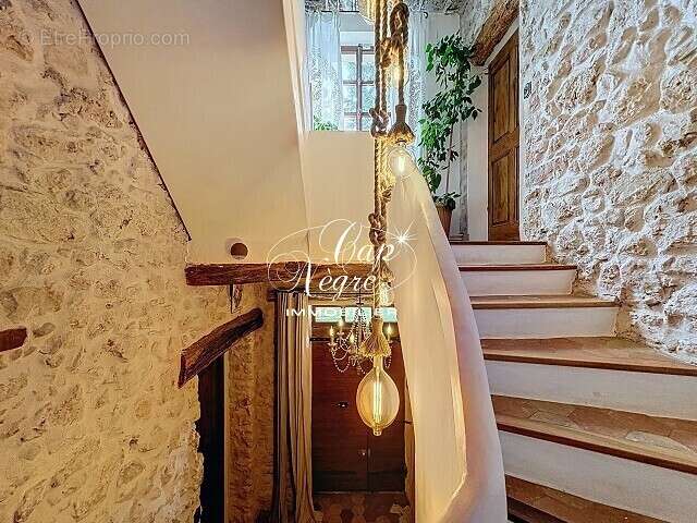 Maison à LE CANNET-DES-MAURES