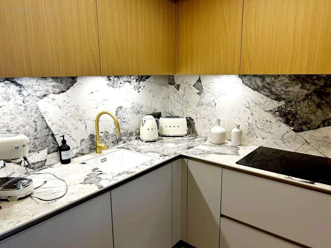 A vendre à Cannes Résidence de Standing - Vue Mer - Magnifique  4 pièces de 100 m² - photo 22