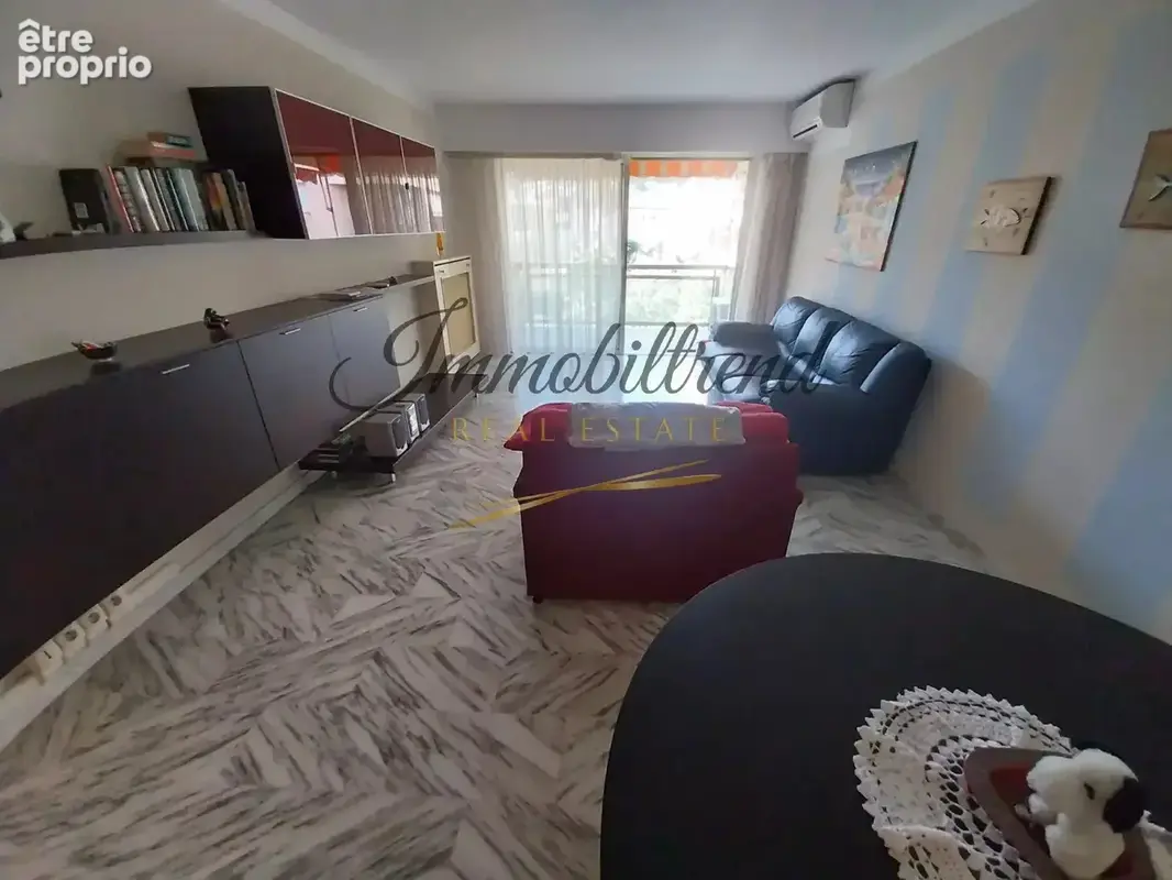 ROQUEBRUNE PLAGE - EXCLUSIVITE !! Lumineux 2 pièces traversant - photo 19