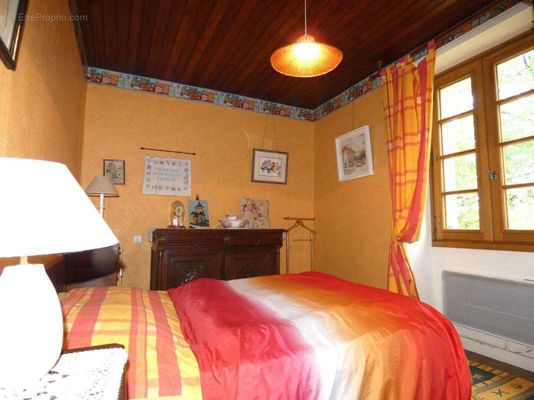 Maison 120 m2 / 4 chambres / grange / terrain 800m² - photo 14