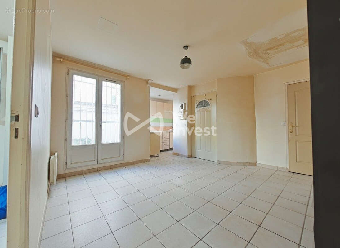Appartement 33 m² à Paris-18e  - photo 6
