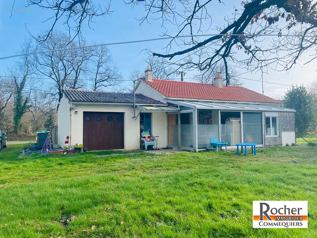 Maison à NOTRE-DAME-DE-RIEZ