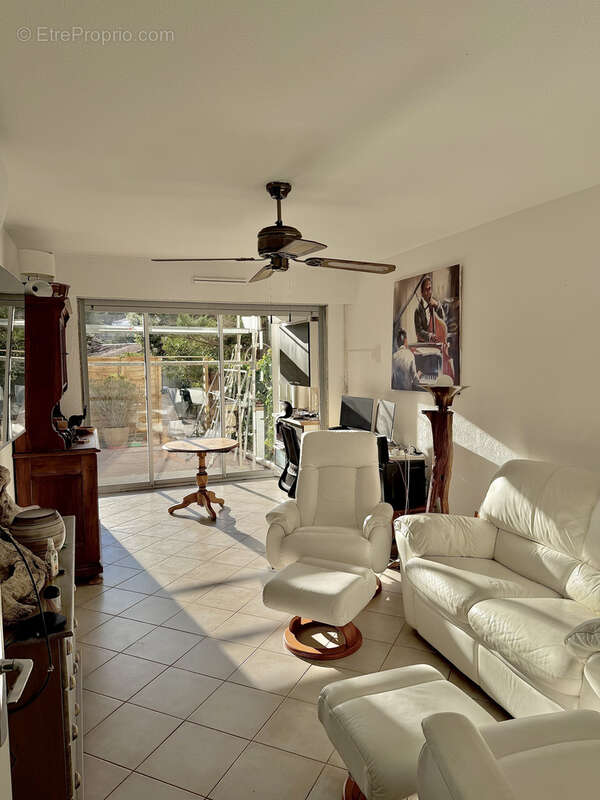 Appartement à SAINT-MANDRIER-SUR-MER