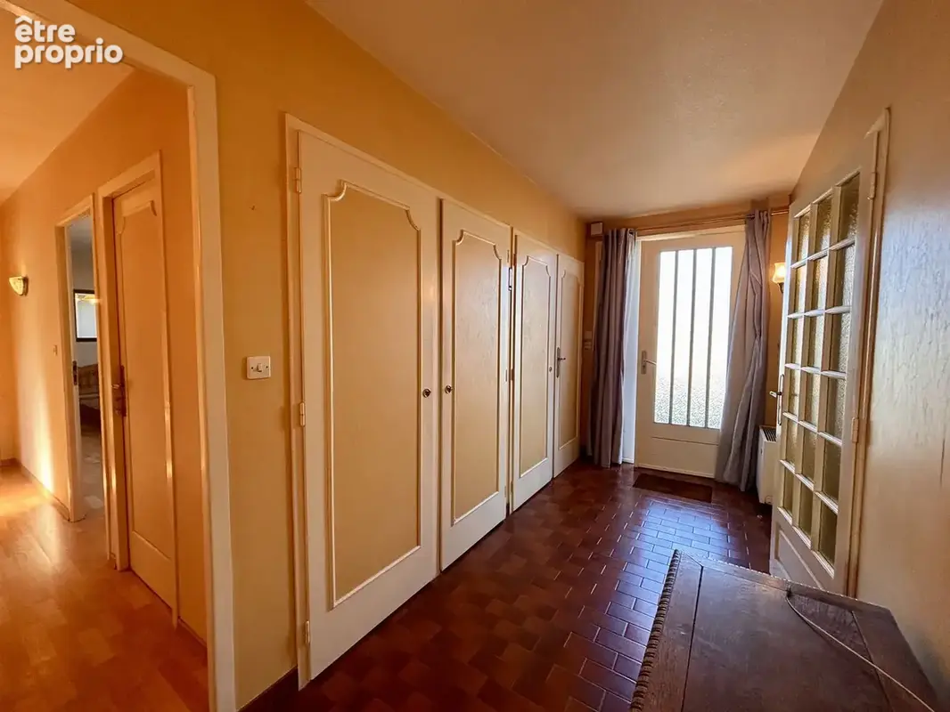Maison 5 pièces 133 m² à vendre à Agneaux (50180) - photo 3