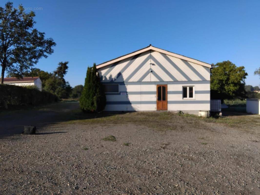 Appartement à LARGEASSE