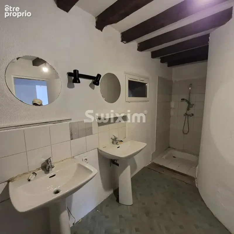 Maison à Montillot, 150 m², 3 chambres et grange - photo 11