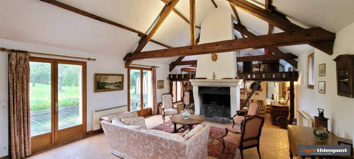 Maison à ALLERY