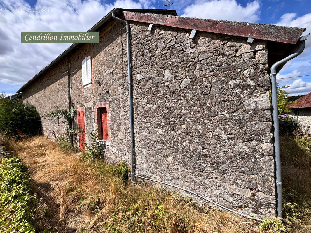 Maison à SAINT-DIZIER-LEYRENNE