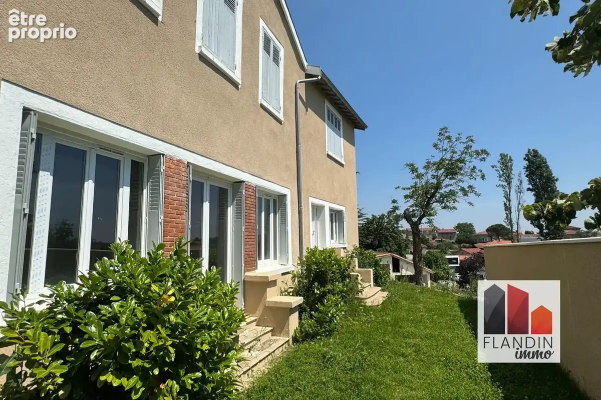 Appartement 136 m² à Soucieu-En-Jarrest  - photo 2